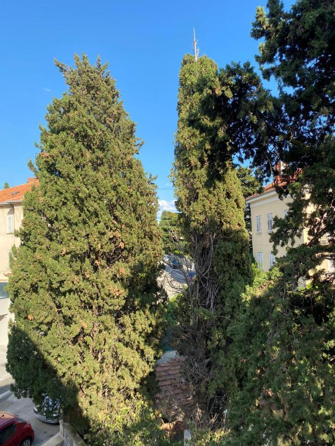 Specious And Newly Decorated At Bacvice Beach Split Exterior foto